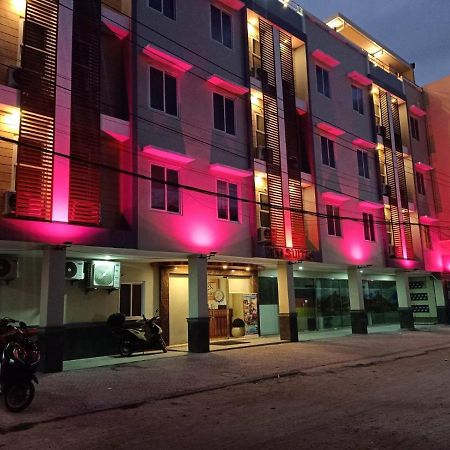 Elti Suites By Bluebookers Angeles Luaran gambar