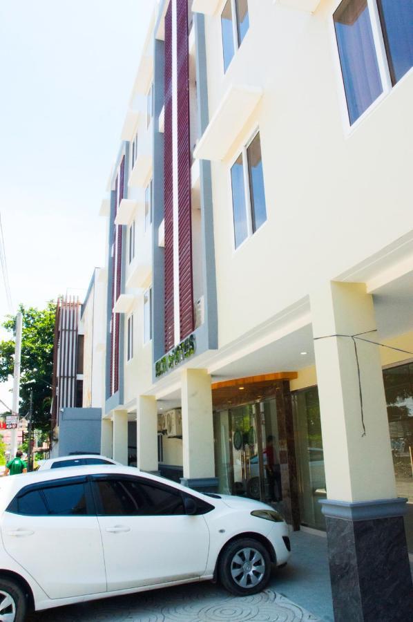 Elti Suites By Bluebookers Angeles Luaran gambar
