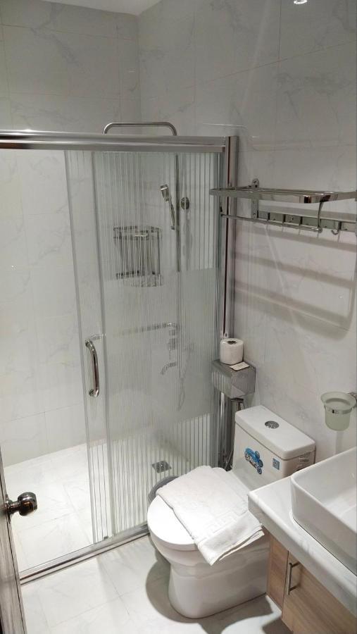 Elti Suites By Bluebookers Angeles Luaran gambar